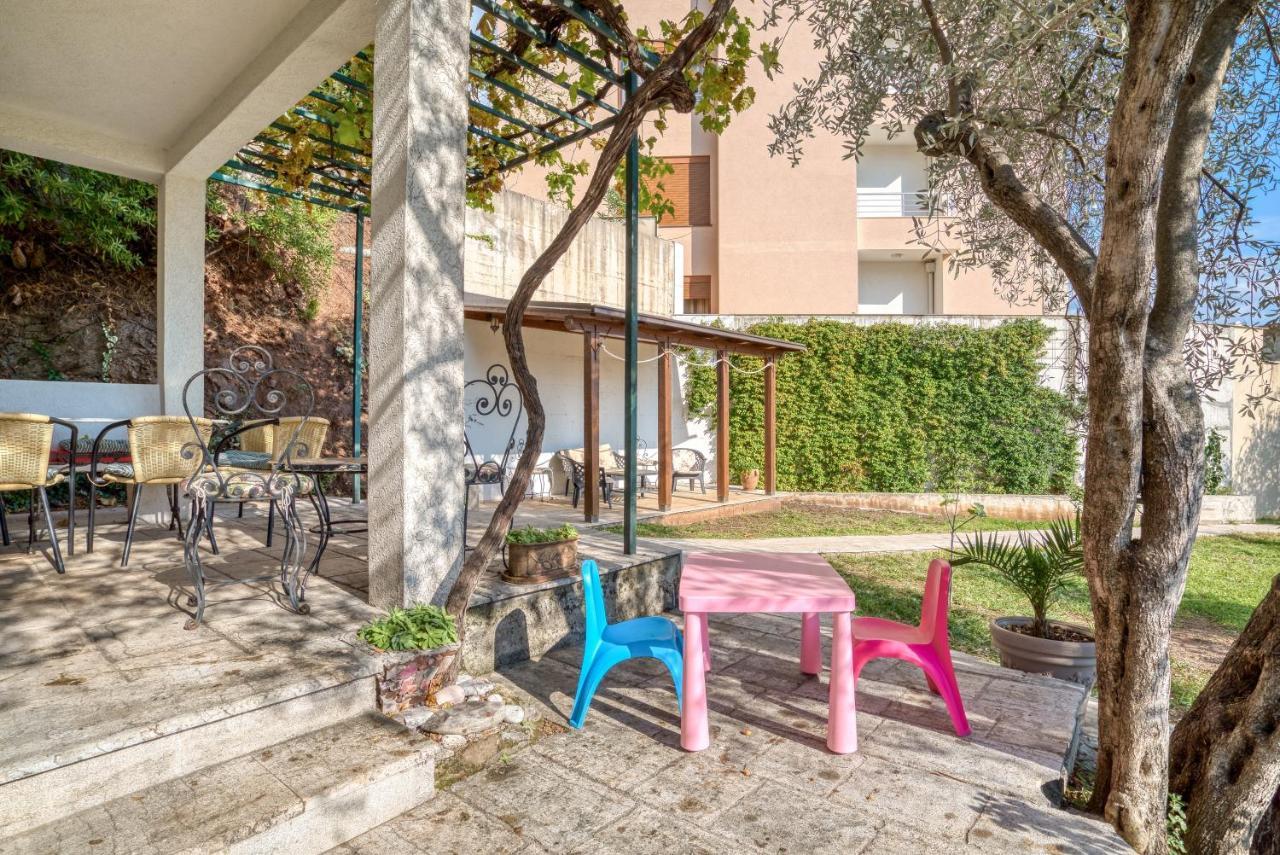 Apartmani Olga Petrovac Extérieur photo