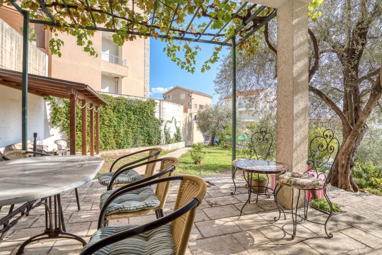 Apartmani Olga Petrovac Extérieur photo